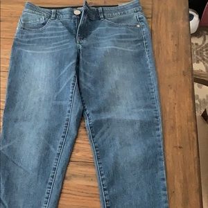 Wit and Wisdom Medium Wash Skinny Jean